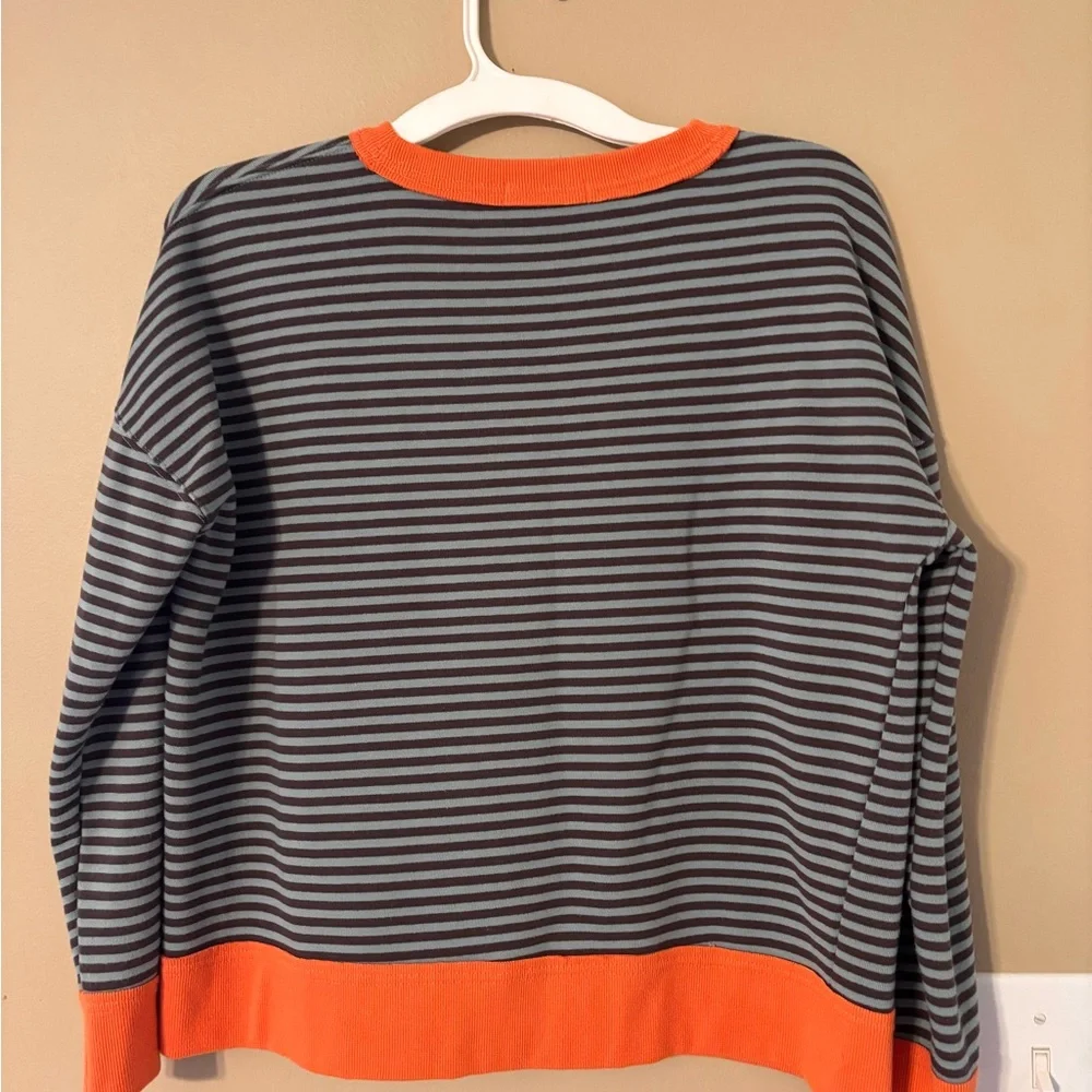 Staccato Striped Long Sleeve Sweatshirt with Orange Trim Women’s Medium
